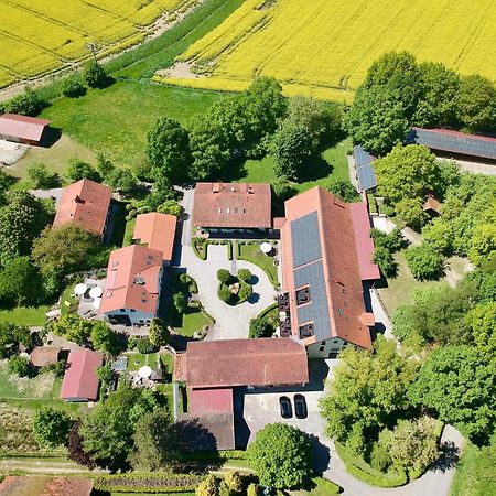 Gut Schwarz-N Hof Ferienwohnungen Bad Griesbach  Exterior photo